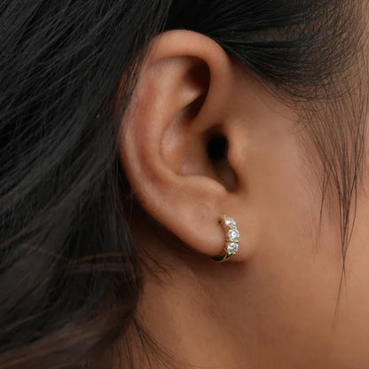 IOGOU 925 Sterling Silver D/VVS1 Moissanite Hoop Earrings for Women 0.9cttw Diamond Round Earrings Classic Wedding Party Gift