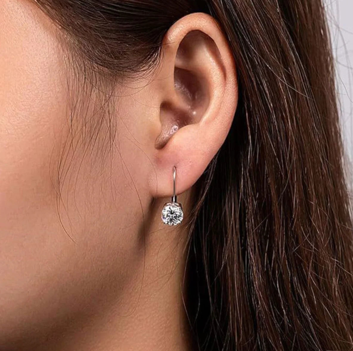 Sweetrain 1CT Moissanite Earrings for Women 6.5mm D Color Brilliant Round Cut Lab Created Diamond Earring Pure 925 Silver Hoops