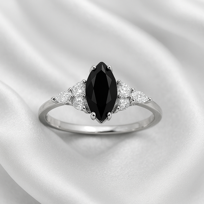 Elegant Black Agate Ring – Premium White Gold Finish, Classic Sparkle