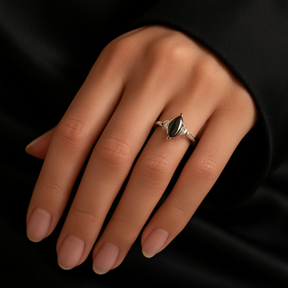Elegant Black Agate Ring – Premium White Gold Finish, Classic Sparkle