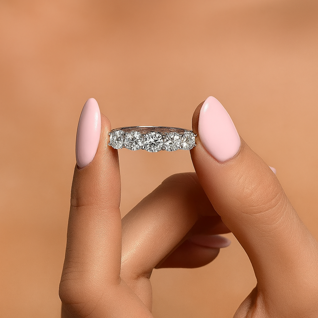 Elegant 1.5CT Moissanite Ring – VVS D Color by JoyceJelly