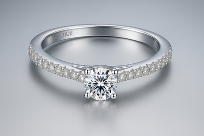 Luna 0.3CT Moissanite Ring – 925 Silver